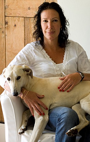 LISETTE_PLEASANCE_WITH_HER_DOG__HONEY