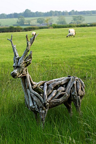THE_OLD_RECTORY__HASELBECH__NORTHAMPTONSHIRE__A_ROE_DEER_MADE_OUT_OF_DRIFT_WOOD_BY_HEATHER_JANSCH_WI