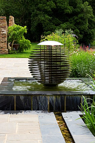 WATER_FEATURE_WATER_SPHERE_BY_DAVID_HARBER