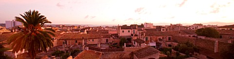 SUITEDO_VIEW_OF_CAMPO_ROOFTOPS_AT_DAWN_MALLORCA__SPAIN