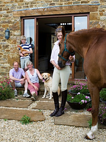 CLIVE__JANE__HAZEL_AND_ROBERT_AT_RICKYARD_BARN__WITH_CHICKEN__MURPHY_THE_DOG_AND_FINN_THE_HORSE