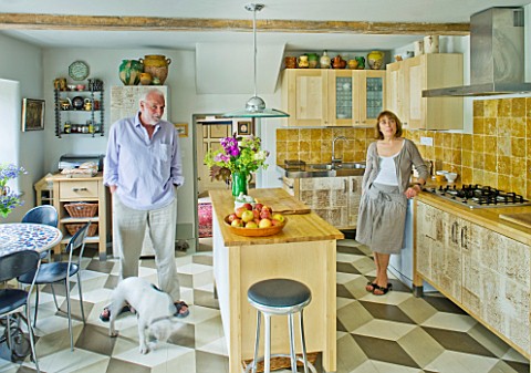 DESIGNER_ANNE_FOWLER__THE_KITCHEN__ALAN_WITH_DOG_AND_ANNE_FOWLER