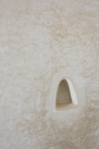 DESIGNERS_ERIC_OSSART_AND_ARNAUD_MAURIERES__MOROCCO_AL_HOSSOUN__DETAIL_OF_SOAP_HOLDER_IN_WALL_IN_SHO