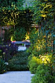 DESIGNER CHARLOTTE ROWE, LONDON: SMALL, TOWN, CITY, GARDEN, PATH, ALCHEMILLA, MOLLIS, WOODEN BENCH, SEAT, FENCE, FENCING, CUSHIONS, LIGHTS, LIGHTING