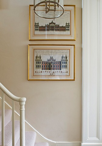 DESIGNER_JANE_CHURCHILL__NARROW_HALLWAY__FRAMED_PRINTS_ON_WALL_BY_STAIRCASE
