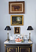DESIGNER JANE CHURCHILL : THE DRAWING ROOM - CHINOISERIE CHEST OF DRAWERS THAT BELONGED TO JANES HUSBAND - BLACK LAMPSHADES