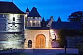 CHATEAU DU RIVAU  LOIRE VALLEY  FRANCE: THE MAIN ENTRANCE TO THE CHATEAU LIT UP AT NIGHT