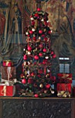 CHATEAU DE CHENONCEAU  LOIRE VALLEY  FRANCE: CHRISTMAS -