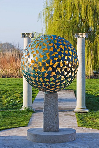 DAVID_HARBER_SUNDIALS_EARLY_MORNING_IMAGE_OF_THE_MANTLE__A_VERDIGRIS_BRONZE_SPHERE_CONSISTING_OF_DOZ