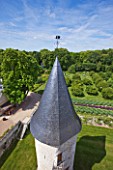CHATEAU DU RIVAU  LOIRE VALLEY  FRANCE: VIEW FROM ABOVE THE TOWER ONTO MOAT AND GARDEN