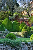 LA CASELLA, FRANCE: STONE, WALLS, STEPS, CLIPPED, TOPIARY, MEDITERRANEAN, FRENCH, FORMAL, EVERGREENS, SUMMER, PROVENCE, HEDGES, HEDGING, BOX, BUXUS, WISTERIA, SLOPING