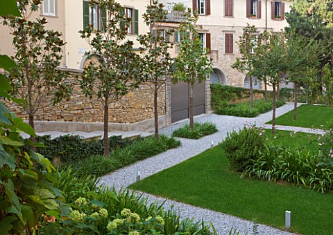 PRIVATE_GARDEN__ITALY__DESIGNED_BY_STUDIO_GPT
