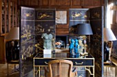PAOLO MOSCHINO AND PHILIP VERGEYLENS LONDON HOME