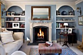 BRILLS FARM  LINCOLNSHIRE: THE LIVING ROOM WITH FIRE