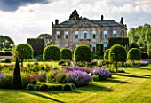 PRIVATE GARDEN, GLOUCESTERSHIRE - DESIGNER ANGEL COLLINS - HOUSE, LAWN, CLIPPED HORNBEAM TOPIARY, SALVIA MAINACHT, VERONICASTRUM VIRGINICUM DIANE, HOUSE, COUNTRY, GARDEN, FORMAL