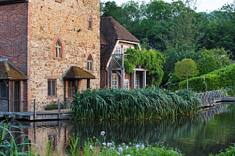 OLD_NETLEY_MILL_SHERE_SURREY_THE_MILL_SEEN_FROM_ACROSS_THE_LAKE__GARDEN_SUMMER