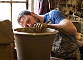 WHICHFORD POTTERY, WARWICKSHIRE: MAKING A TERRACOTTA CONTAINER IN THE WORKSHOP - ORNAMENT, MAN, WORK, WORKING, POTTER