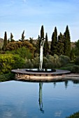 LA JEG, PROVENCE, FRANCE: DESIGNER ANTHONY PAUL - SWIMMING POOL, SCULPTURE MAN AND BIRD BY MARZIA COLONNA , MAY, MEDITERRANEAN, WATER, ORNAMENT, GARDEN