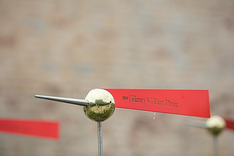 SHAKESPEARES_NEW_PLACE_STRATFORDUPONAVON_RED_SIGN_WITH_HENRY_VI_PART_THREE_WRITTEN_ON_IT