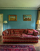ALHAM FARM, SOMERSET: CORNISHWARE: SITTING ROOM IN PEACOCK BLUE, SOFA, PAINTINGS, ENGLISH, COUNTRY, FARMHOUSE, TRADITIONAL
