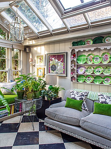 BUTTER_WAKEFIELD_HOUSE_LONDON_CHRISTMAS__THE_GARDEN_ROOM_GLASS_CONSERVATORY_JUST_OFF_THE_KITCHEN_WIT