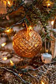 MERRYWOOD, JACKY HOBBS HOUSE, LONDON: METALLIC GOLD CHRISTMAS TREE BAUBLE