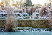 THE OLD RECTORY, QUINTON, NORTHAMPTONSHIRE: DESIGNER ANOUSHKA FEILER: WALL, LAWN, RILL, FROST, WINTER, FROSTY GARDEN, ENGLISH, COUNTRY, GRASSES, HEDGES, WATER