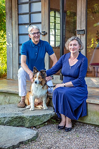 MORTON_HALL_GARDENS_WORCESTERSHIRE_OWNERS_ANNE_AND_RENE_OLIVIER