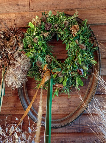 BABYLON_FLOWERS_OXFORDSHIRE__OUTDOOR_UNDERCOVER_STUDIO_WITH_NATURAL_WREATH_MAKING_INGREDIENTS_WORKSH